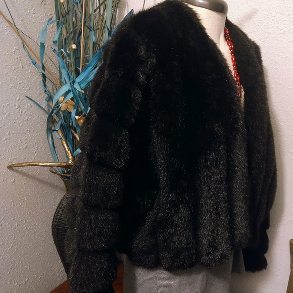 Faux Fur Large Bolero Style Coat Jacket No Tag - Picture 5 of 7